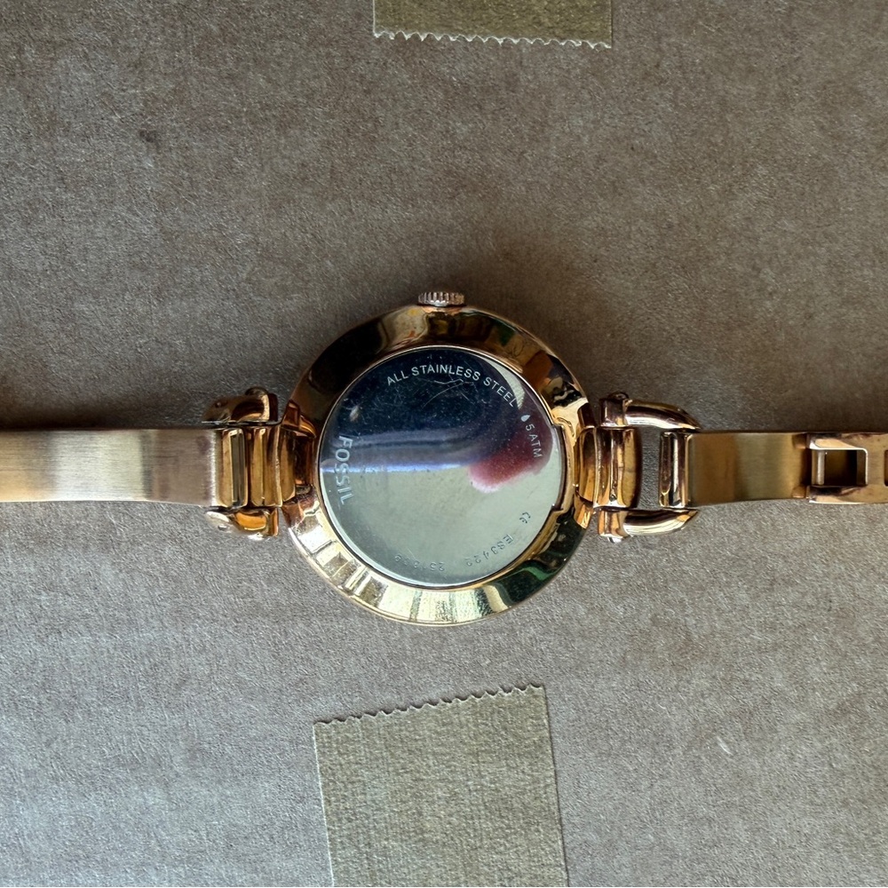 Fossil Rose Gold Women's Bracelet Watch with Sparkle Pattern Dial - Picture 2 of 2